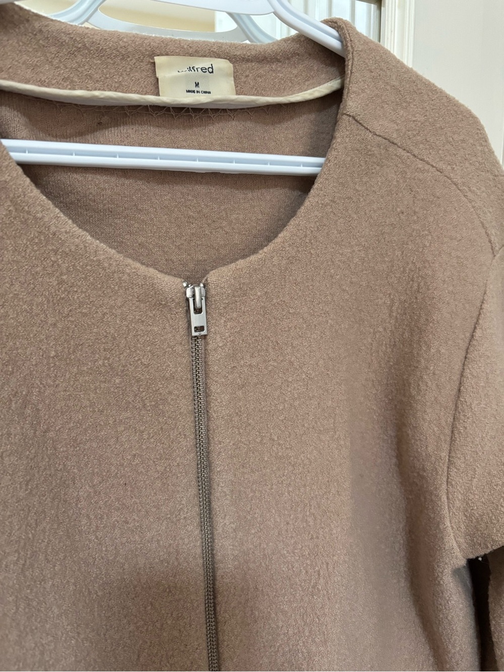 Aritzia Women's Camel/Taupe Zip-Front Coat - Picture 2 of 2
